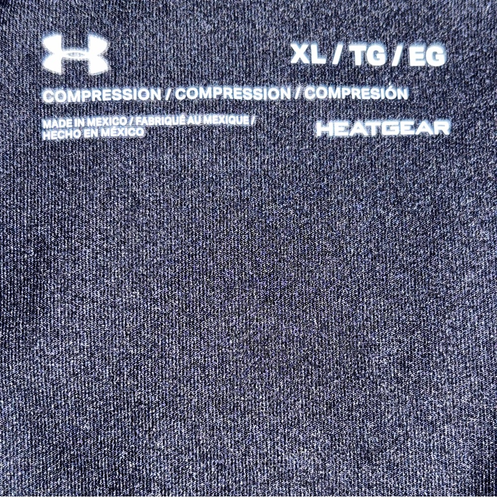 Under Armour Tactical HeatGear® Compression Men's V-Neck T-Shirt Black XL - Picture 9 of 13